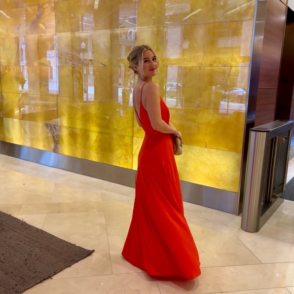 Fame and Partners - Tilbury Dress - Bright Red - Picture 2 of 6